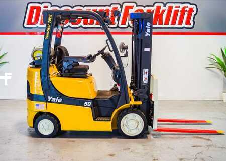 Carretilla elevadora GLP 2019  Yale GC050VX (1)