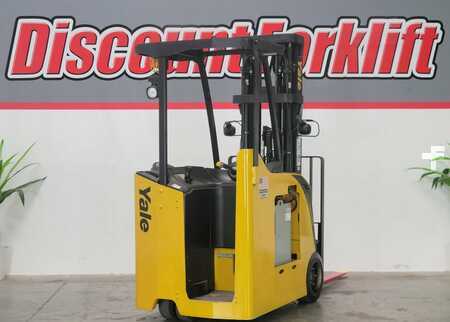 Stackers stand-on 2019  Yale ESC040AD (7)