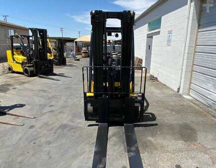 Propane Forklifts 2018  Yale GC080VXBCS (6)