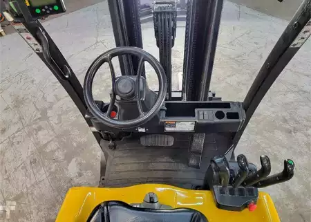 4-Wheel Electric 2019  Yale ERC060VG (9)