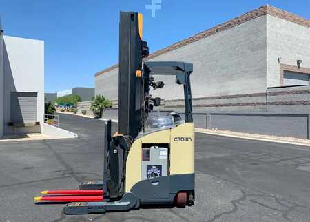 Carretilla pasillo estrecho 2000  Crown RR5020-45 (2)