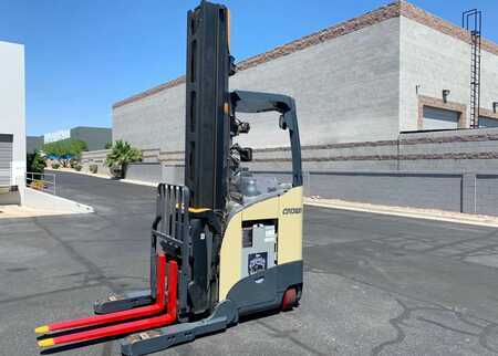 Carretilla pasillo estrecho 2000  Crown RR5020-45 (8)