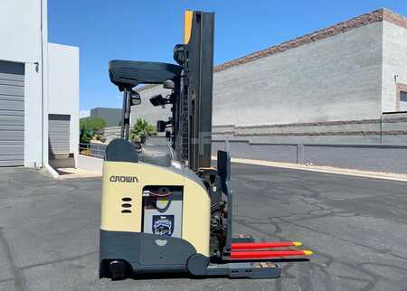 Carretilla pasillo estrecho 2000  Crown RR5020-45 (9)