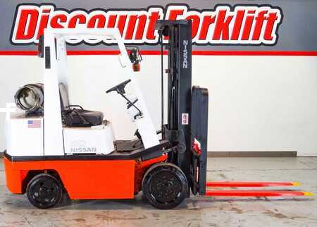 Propane Forklifts 1992  Nissan CPH02A25PV (1)
