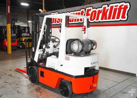 Propane Forklifts 1992  Nissan CPH02A25PV (6)
