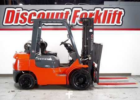 Propane Forklifts 2003  Toyota 7FGU25 (1)