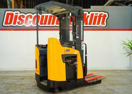 Carretilla pasillo estrecho 2016  Jungheinrich ETR345 (6)