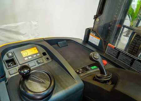 Carretilla pasillo estrecho 2016  Jungheinrich ETR345 (9)