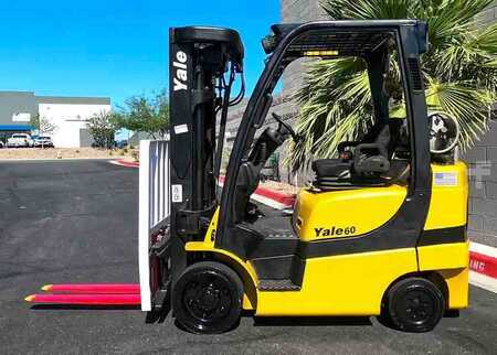 Propane Forklifts 2019  Yale GC060VX (2)