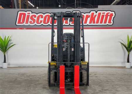 Carretilla elevadora GLP 2021  Yale GP060MX (3)