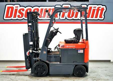 Eléctrica de 4 ruedas 2020  Toyota 8FBCU20 (2)