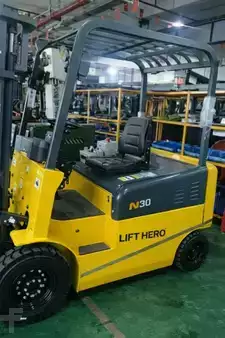 4-Wheel Electric 2025  Lift Hero CPDB(D)30AC (5)