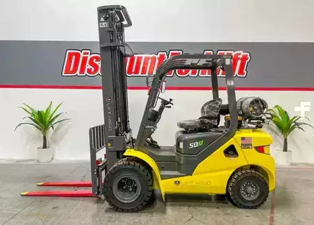 Propane Forklifts 2023  Lift Hero LG25GLT (2)