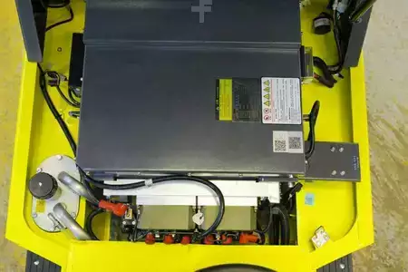 4-Wheel Electric 2023  Lift Hero CPD30 (9)