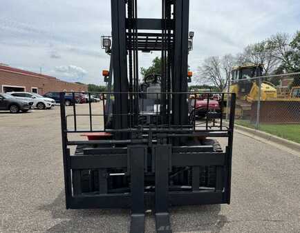 Carretilla elevadora diésel 2009  Tusk 1540D-8 (6)