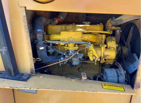 Miscelaneo 1999  Case 586C (9)