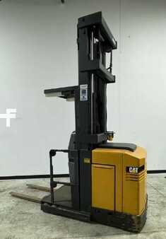 Horizontal order picker 2004  CAT Lift Trucks NOR30P (2)