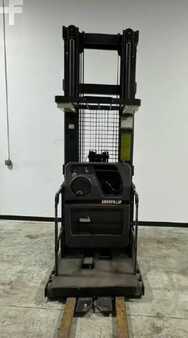 Horizontal order picker 2004  CAT Lift Trucks NOR30P (5)