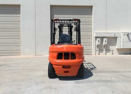 Carretilla elevadora diésel 2024  Doosan D35S-7 (7)