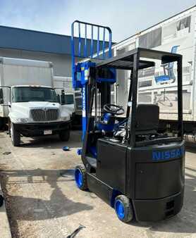 Montacargas Eléctrico (4 ruedas) 2004  Nissan CYGM02L28S (7)