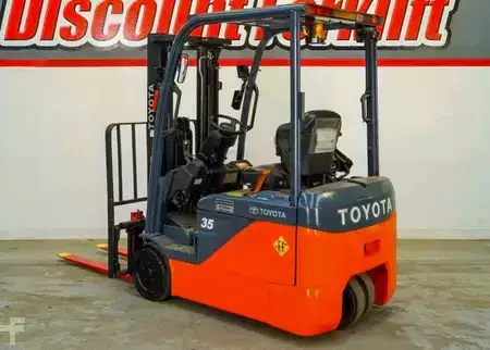 Montacargas Eléctrico (3 ruedas) 2018  Toyota 8FBE18U (6)