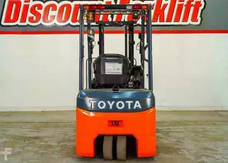 Montacargas Eléctrico (3 ruedas) 2018  Toyota 8FBE18U (8)