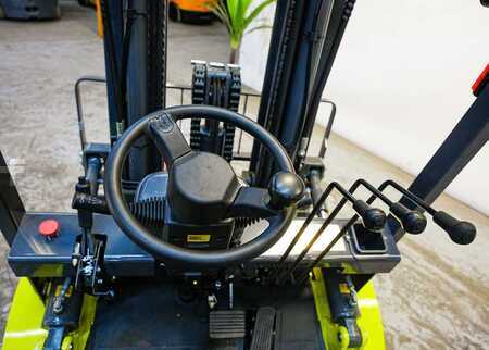 4-Wheel Electric - Lift Hero CPD38 (9)