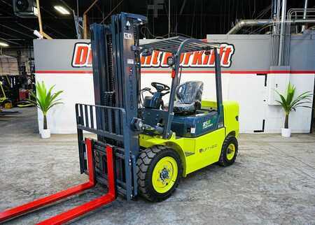 4-Wheel Electric - Lift Hero CPD38 (4)