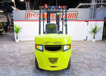 4-Wheel Electric - Lift Hero CPD38 (8)