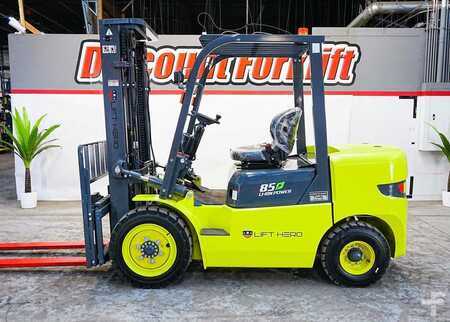 4-Wheel Electric - Lift Hero CPD38 (2)