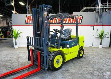 4-Wheel Electric - Lift Hero CPD38 (4)