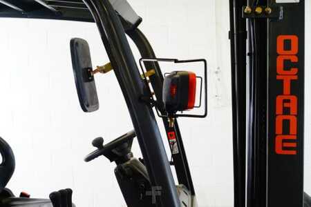 Montacargas Eléctrico (3 ruedas) 2023  Octane FB20S (9)