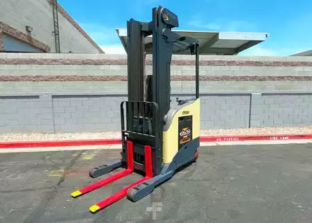 Turret Truck 2001  Crown RR5000 (3)