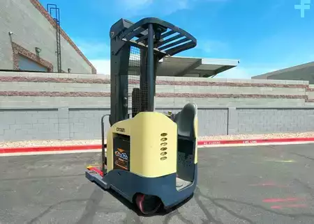 Turret Truck 2001  Crown RR5000 (6)