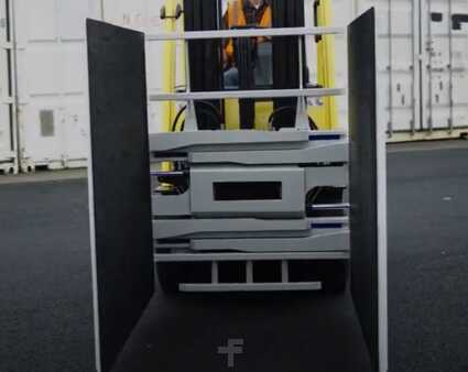 Misceláneos - [div] CARTON CLAMP (3)