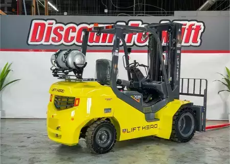 Propane Forklifts 2026  Lift Hero CPYD35-XL (7)