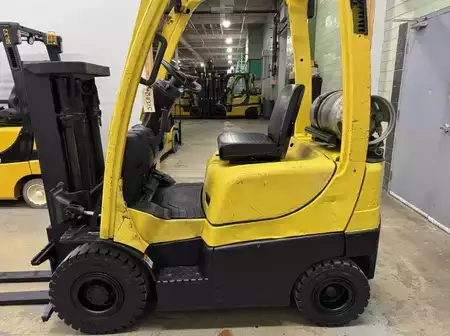 Propane Forklifts 2018  Hyster H30FT (2)