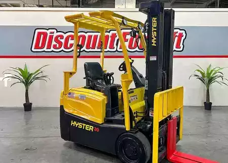 Montacargas Eléctrico (3 ruedas) 2020  Hyster J30XNT (5)