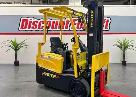 Montacargas Eléctrico (3 ruedas) 2020  Hyster J30XNT (5)