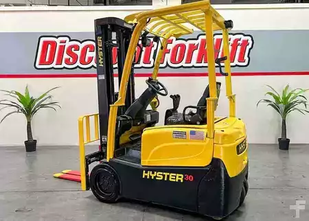 Montacargas Eléctrico (3 ruedas) 2020  Hyster J30XNT (8)