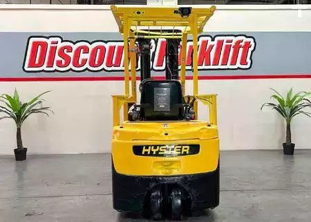 Montacargas Eléctrico (3 ruedas) 2020  Hyster J30XNT (4)