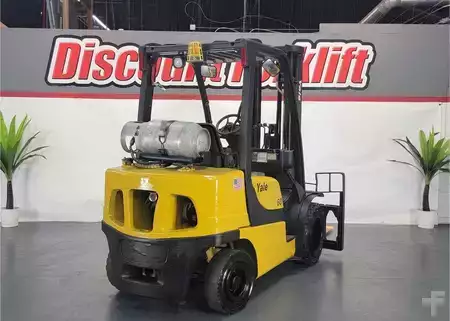 Propane Forklifts 2012  Yale GP060VX (7)