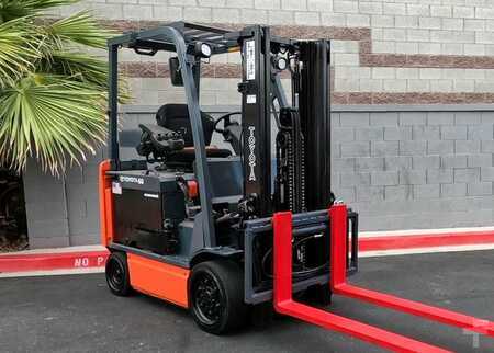 4-Wheel Electric 2020  Toyota 8FBCU30 (3)