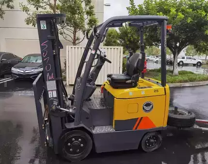 4-Wheel Electric 2022  LiuGong FL25-C (2)