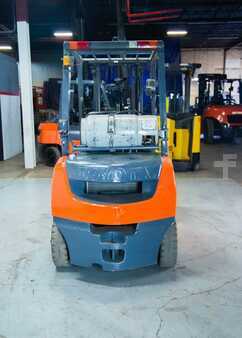 Propane Forklifts 2008  Toyota 8FGU25 (8)
