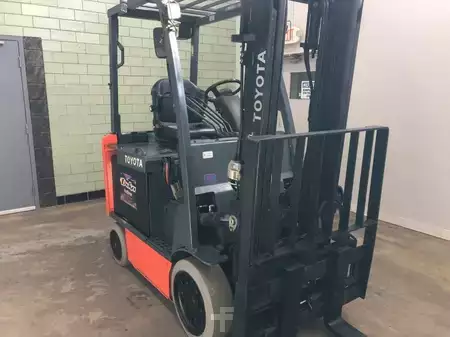 4-Wheel Electric 2019  Toyota 8FBCU32 (6)