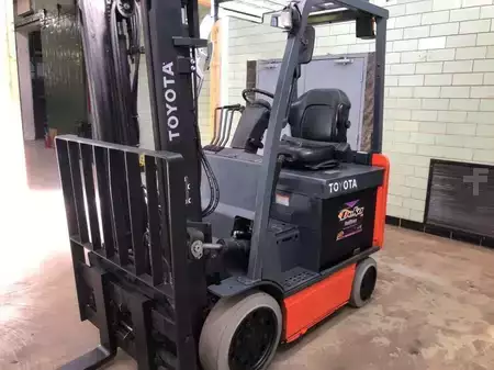 4-Wheel Electric 2019  Toyota 8FBCU32 (7)