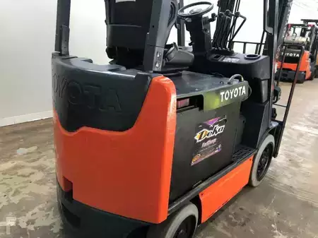 4-Wheel Electric 2022  Toyota 8FBCU32 (4)