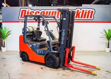 Propane Forklifts 2011  Toyota 8FGCU30 (4)