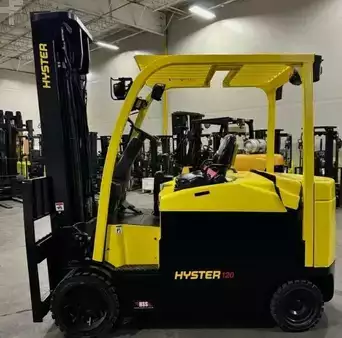 Montacargas Eléctrico (4 ruedas) 2016  Hyster E120XN (2)